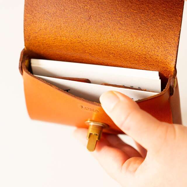 Clasp-O card case -ento-