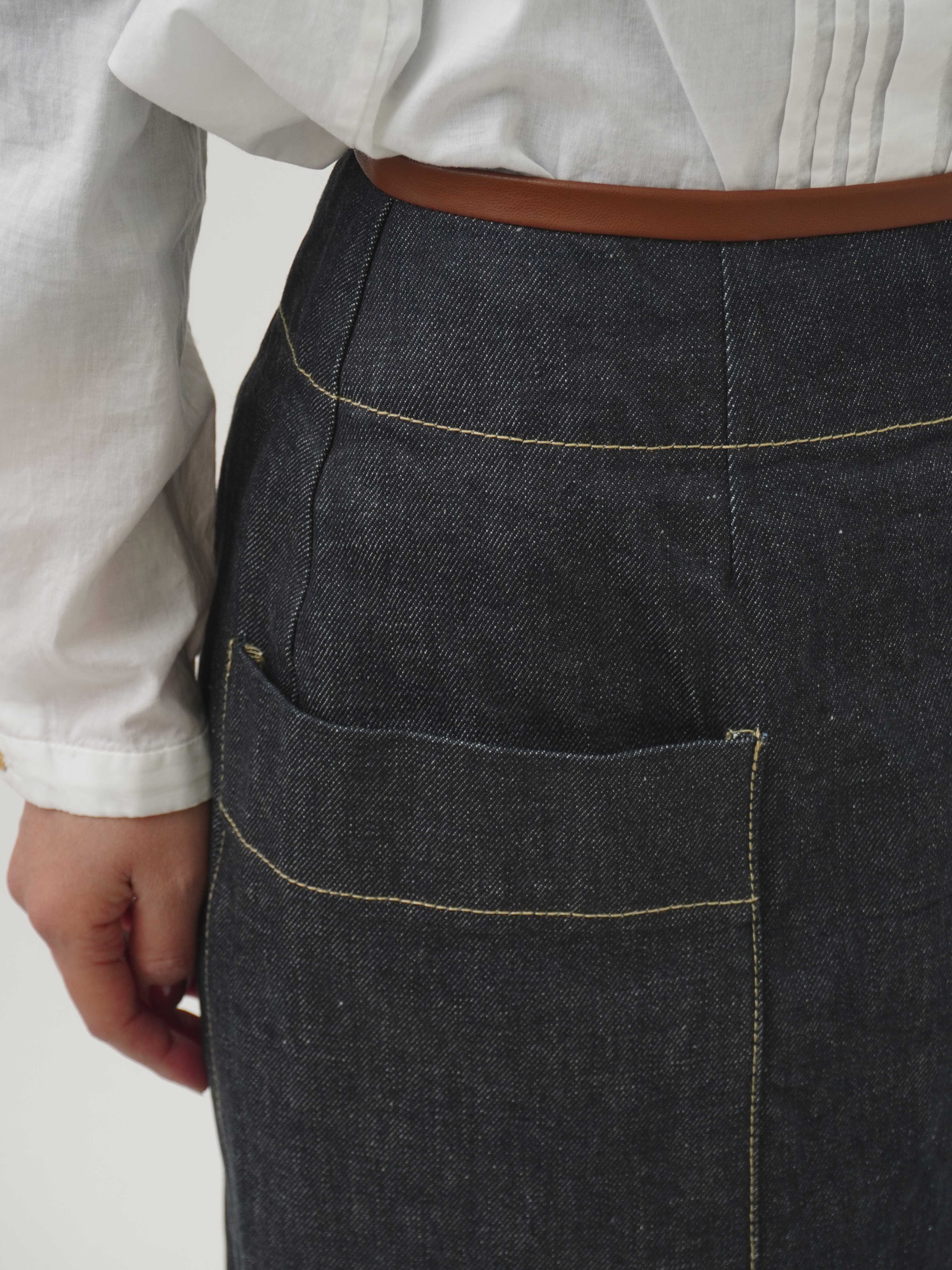 13.5ozストレッチデニムセミタイトスカート