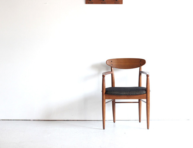 ACME FURNITURE アクメファニチャー TRESTLES ARM CHAIR トラッセル