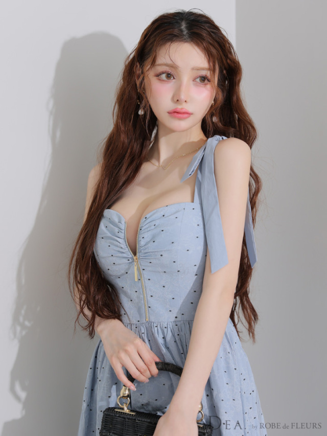 XS～Lサイズあり】ショルダーリボンドットフレアロングキャバドレス