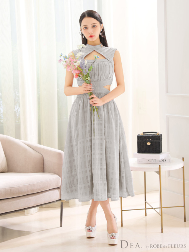 Lサイズあり】バストオープンカット×ウエストスリットチェックフレア