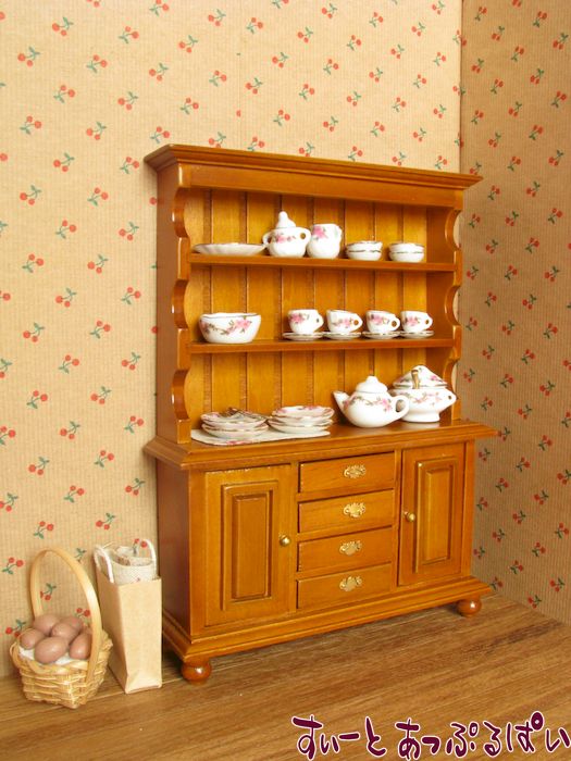 ミニチュア食器棚 くるみ色 ID013-WL