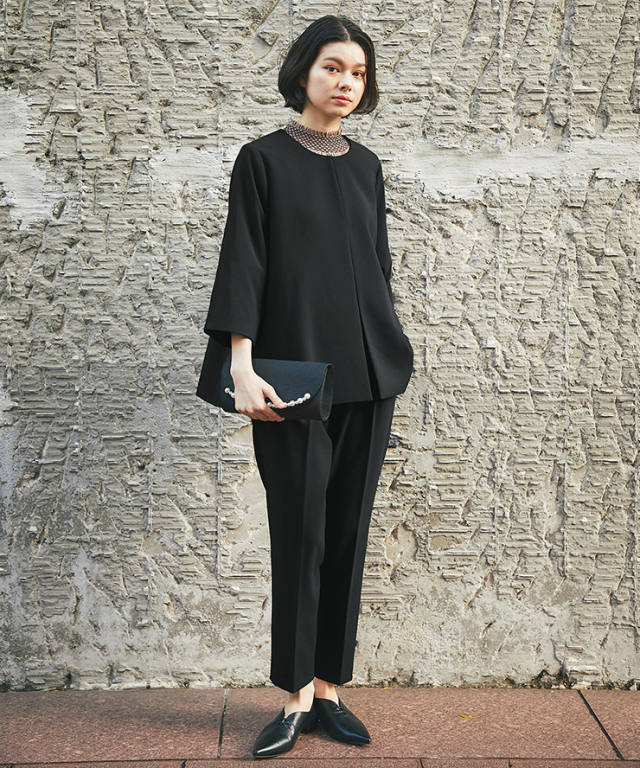 ノーカラージャケット＆テーパードパンツスーツセットアップ 【品番