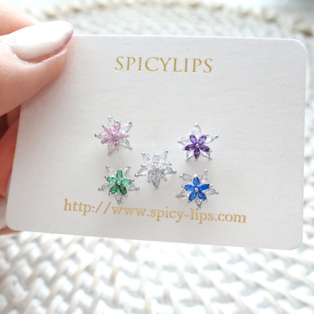 16G］重なった花びらが可愛い♪爽やかシルバー フラワー キュービック