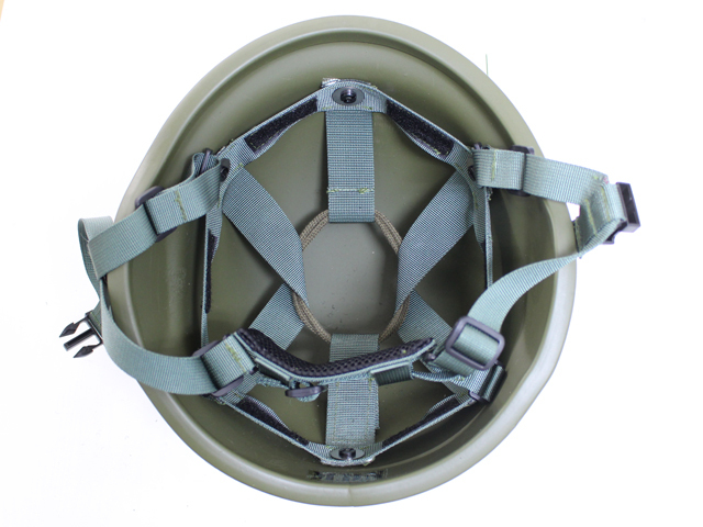 88式鉄帽2型（OD）鉄帽覆い・鉄帽ゴム付