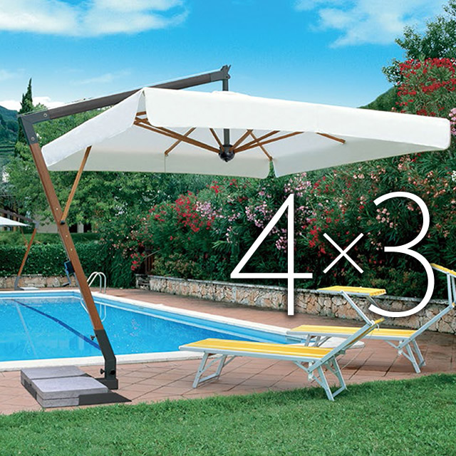 ナチュラルな木目調のアルミ支柱。クラシックなスタンダードガーデン