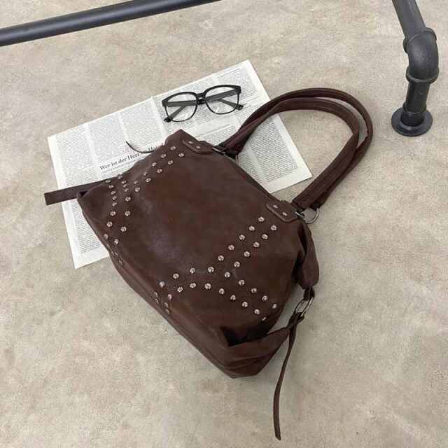 non-hedge 合成皮革スタッズボストンバッグ|TiMTiMオンラインストア