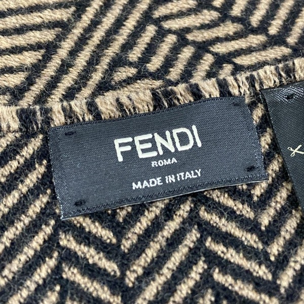 フェンディ マフラー美品 ズッカ柄 FXS124 APW4 TU ウール、シルク