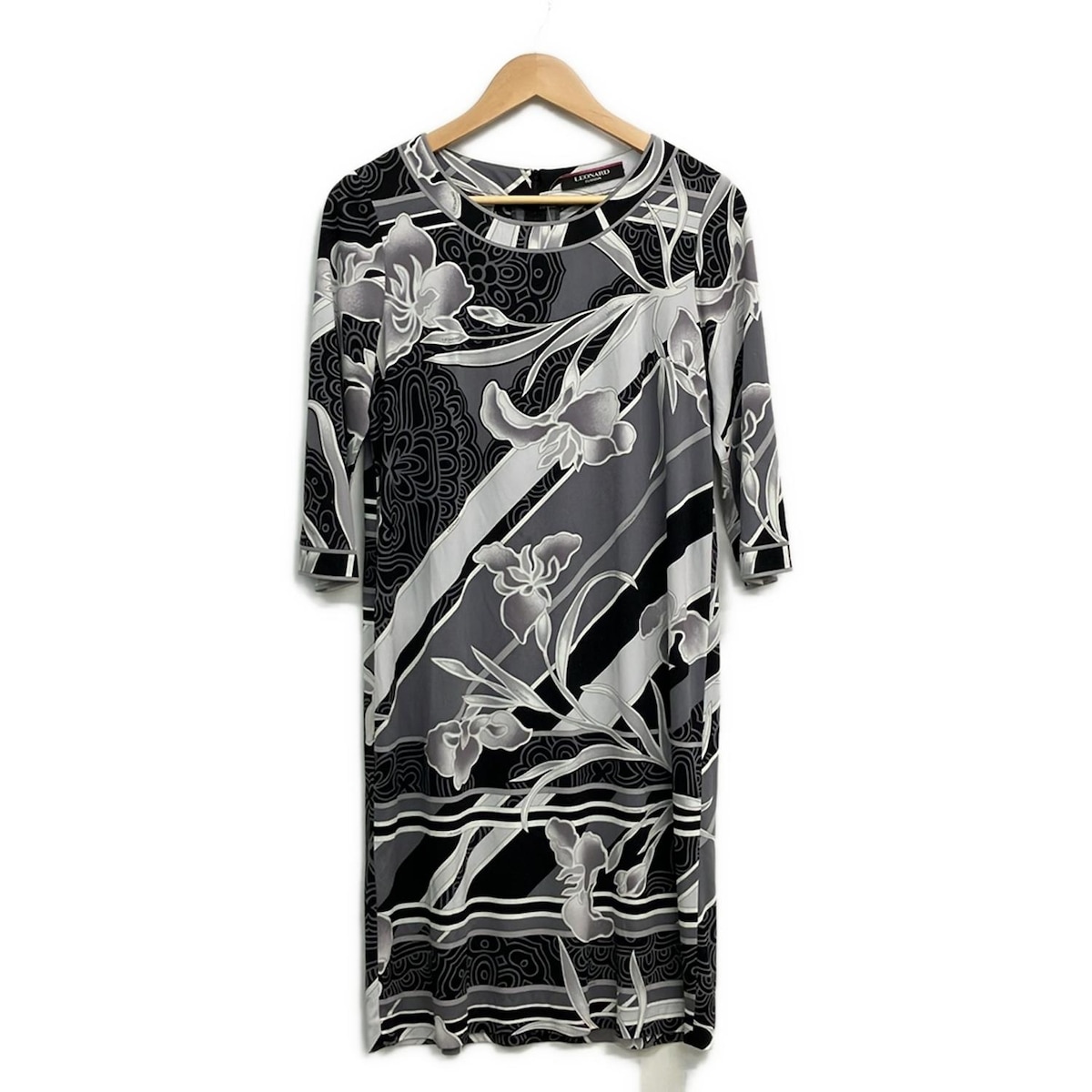 レオナールのワンピース 中古通販 | ブランディア