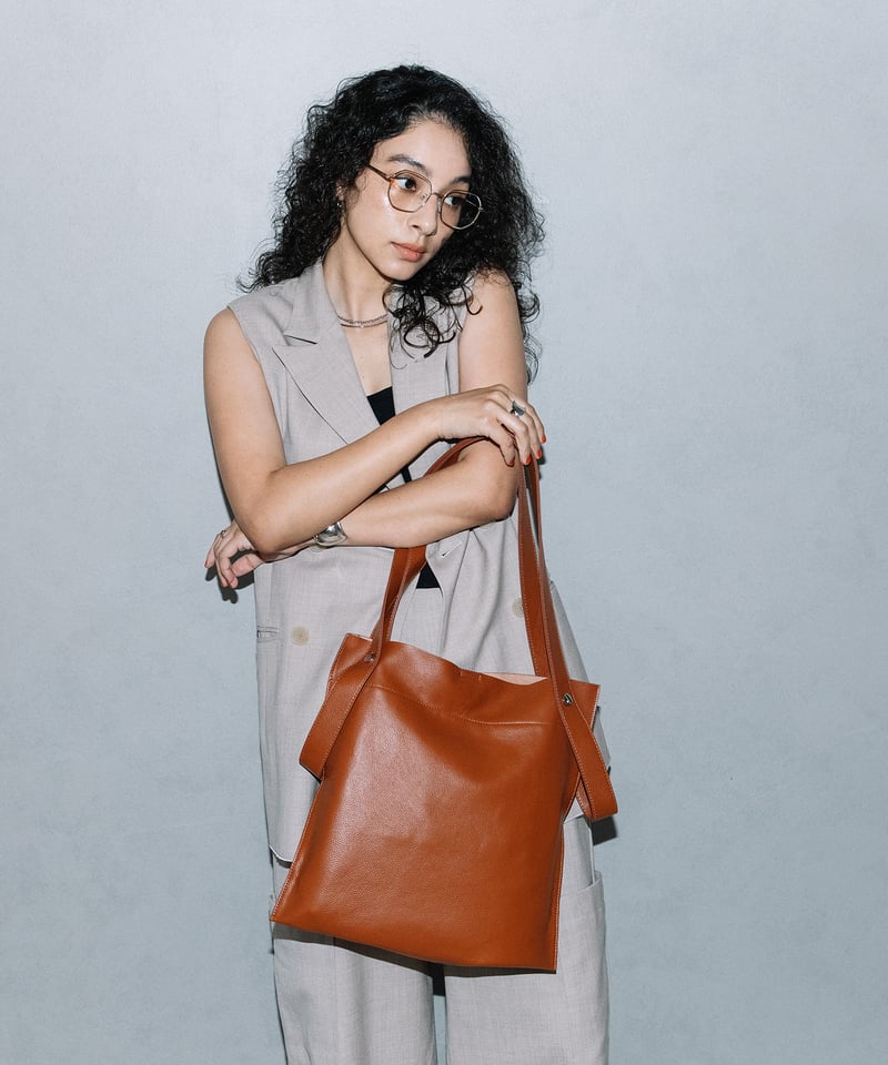 B-22197】BEAURE カウレザー 2デザイン ハンドル 薄マチ A4 トート | B