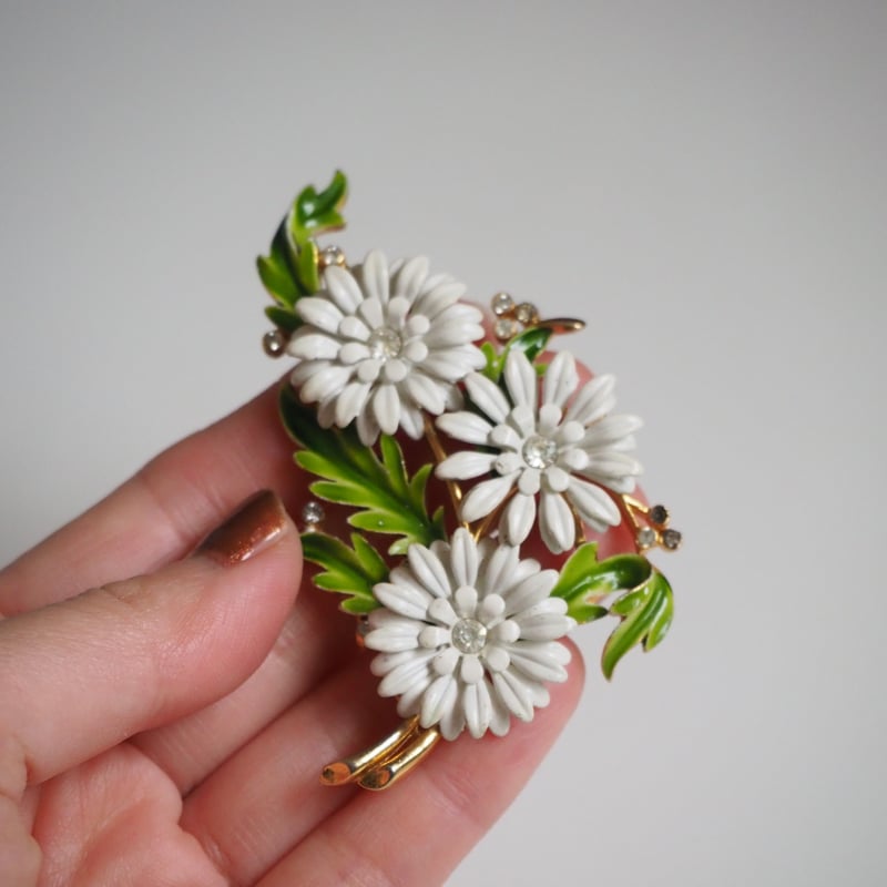 TRIFARIトリファリ アルフレッド・フィリップ ホワイトエナメル コーン