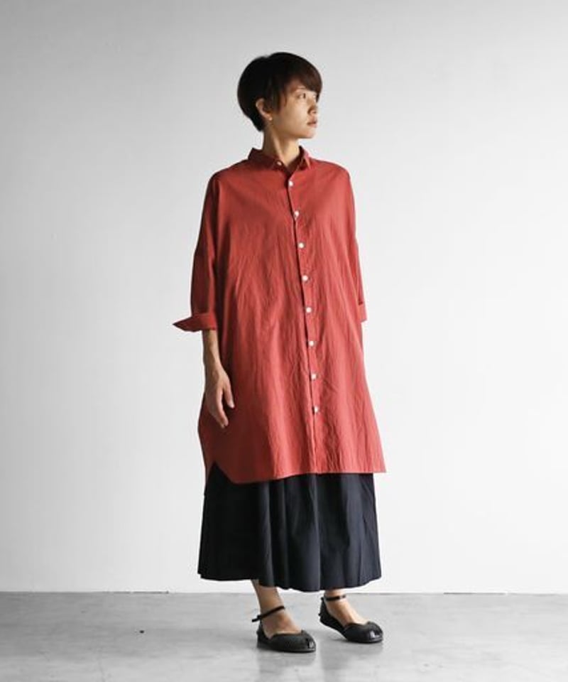HUIS | ゆるふわコットンロングシャツ（スカーレット）【ユニセックス