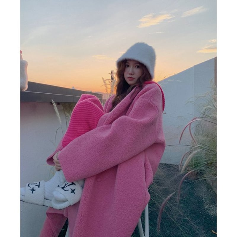 2点SET】ボアコート＋リブニットワンピース ピンクコーデ フード付き