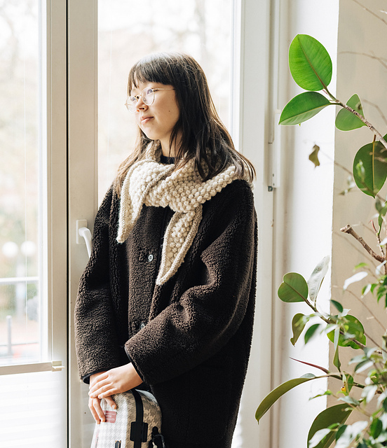 Ravelry: Popcorn Shawl pattern by Midori Hirose