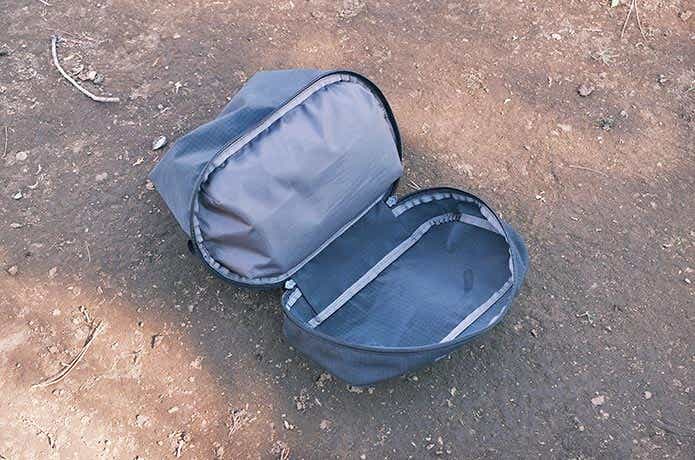 パタゴニアのコレ超便利！容量を調整できる「ブラックホール」のバッグ