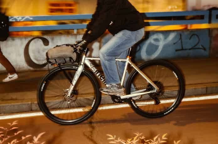 cinelli（チネリ）の”ジデコ”が、街乗りにピッタリな「シティバイク