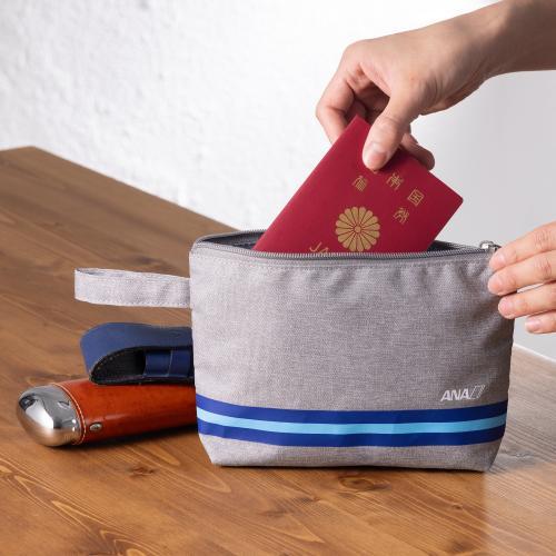 ANAオリジナル＞ユニフォームコレクション(CA) 3点セット(ポーチ・ペン