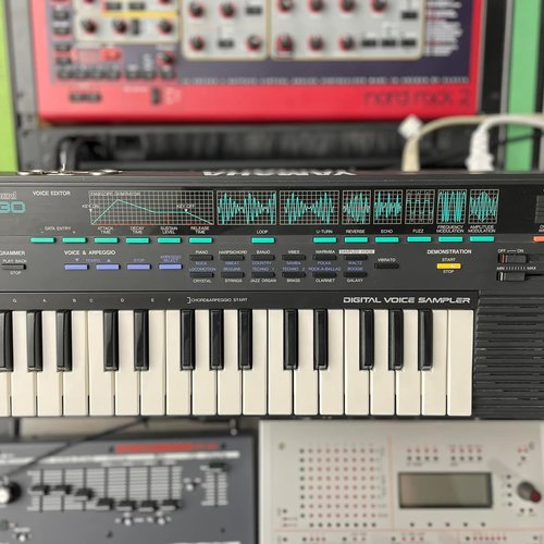 Yamaha VSS-30 PortaSound Sampling Keyboard - What To Know & Where