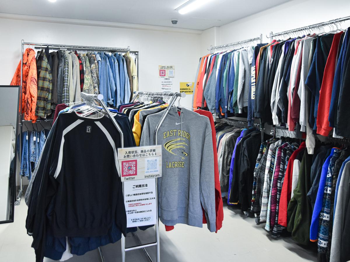 仙台・本町に「人のいない古着屋」 24時間営業、メンズ中心に400点超
