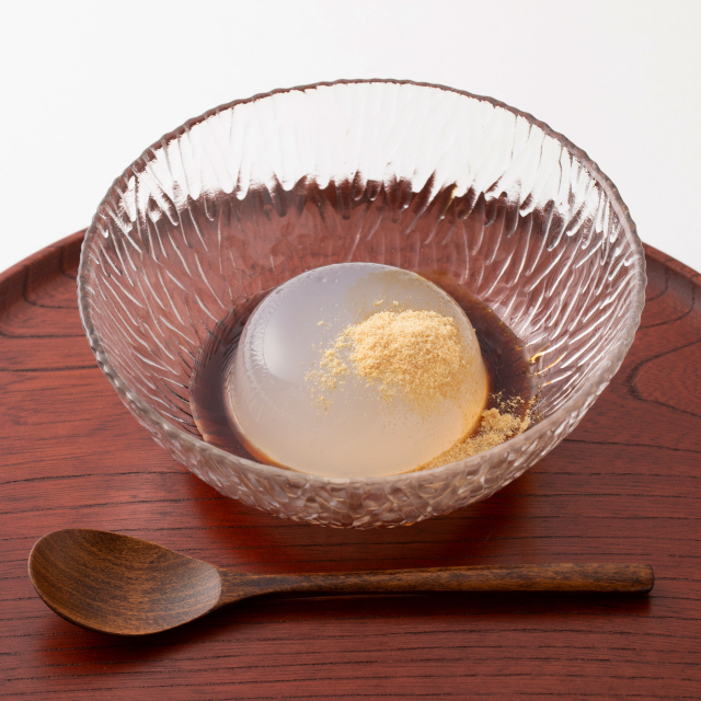 吉田屋 奈良吉野のくず餅 4個入｜食品｜中川政七商店 公式サイト