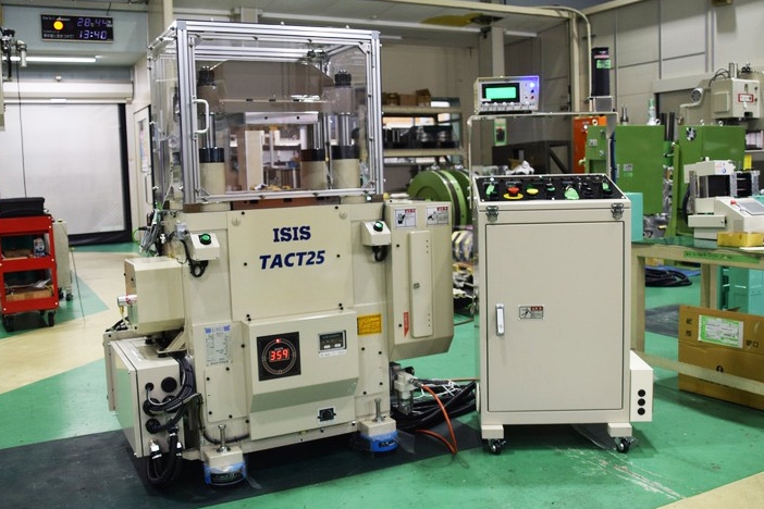 微細品を高速プレス…アイシスが開発、新型機の性能｜ニュースイッチ by