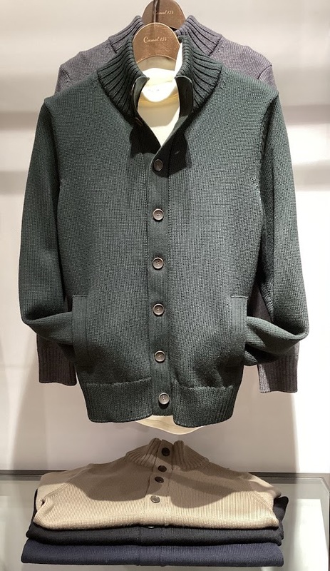 今年も欲しくなる！【スタンドカラーニットカーディガン】 | 読む