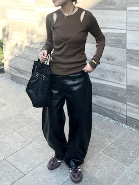 Curensology(カレンソロジー)/フェイクラムスキンカーヴィーパンツを