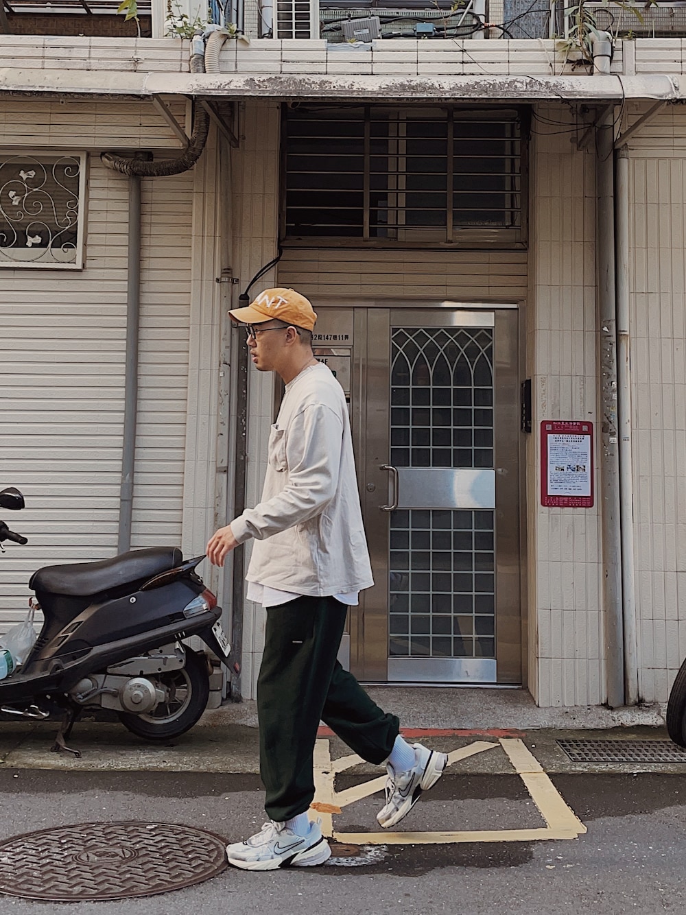 HUMAN MADEのキャップ（オレンジ系）を使った人気ファッション