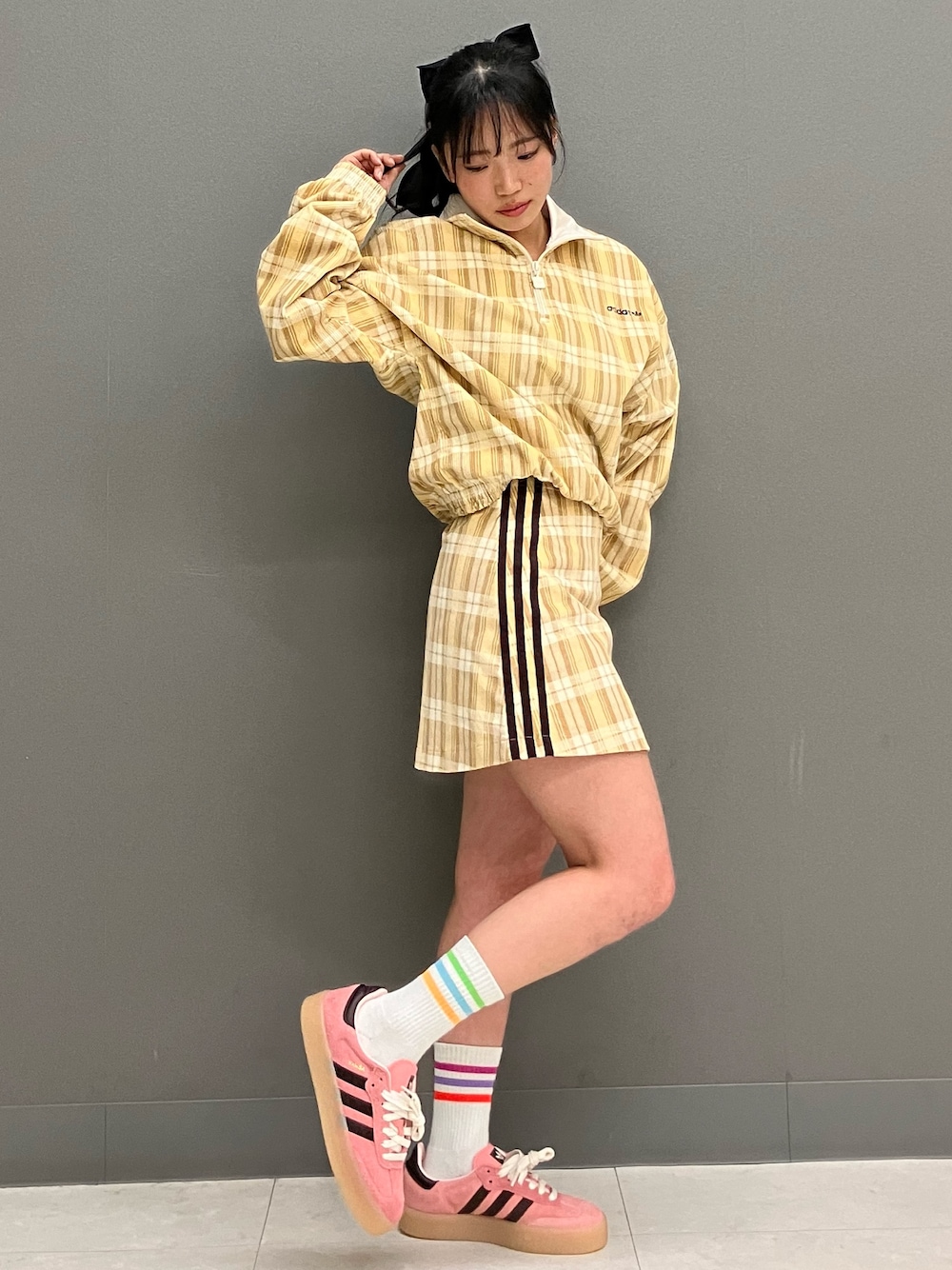 コーデュロイ タータン ハーフジップトップ / アディダスオリジナルス