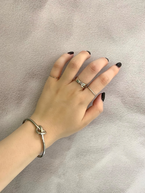 PAS TIERRA（パティエラ）の「-Briller- K10ハーフエタニティリング