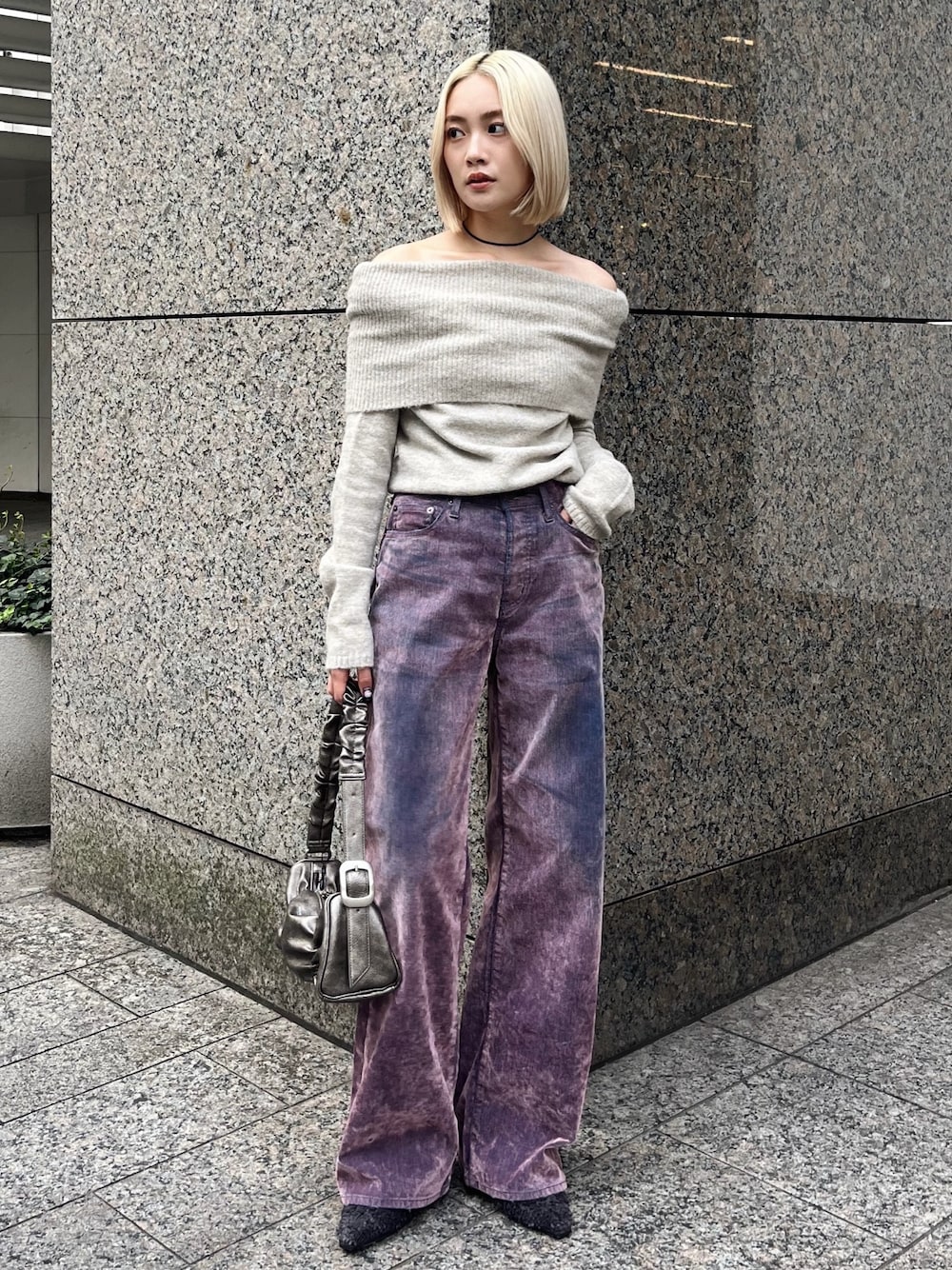 MOUSSY（マウジー）の「VELVET DENIM BAGGY（デニムパンツ）」 - WEAR