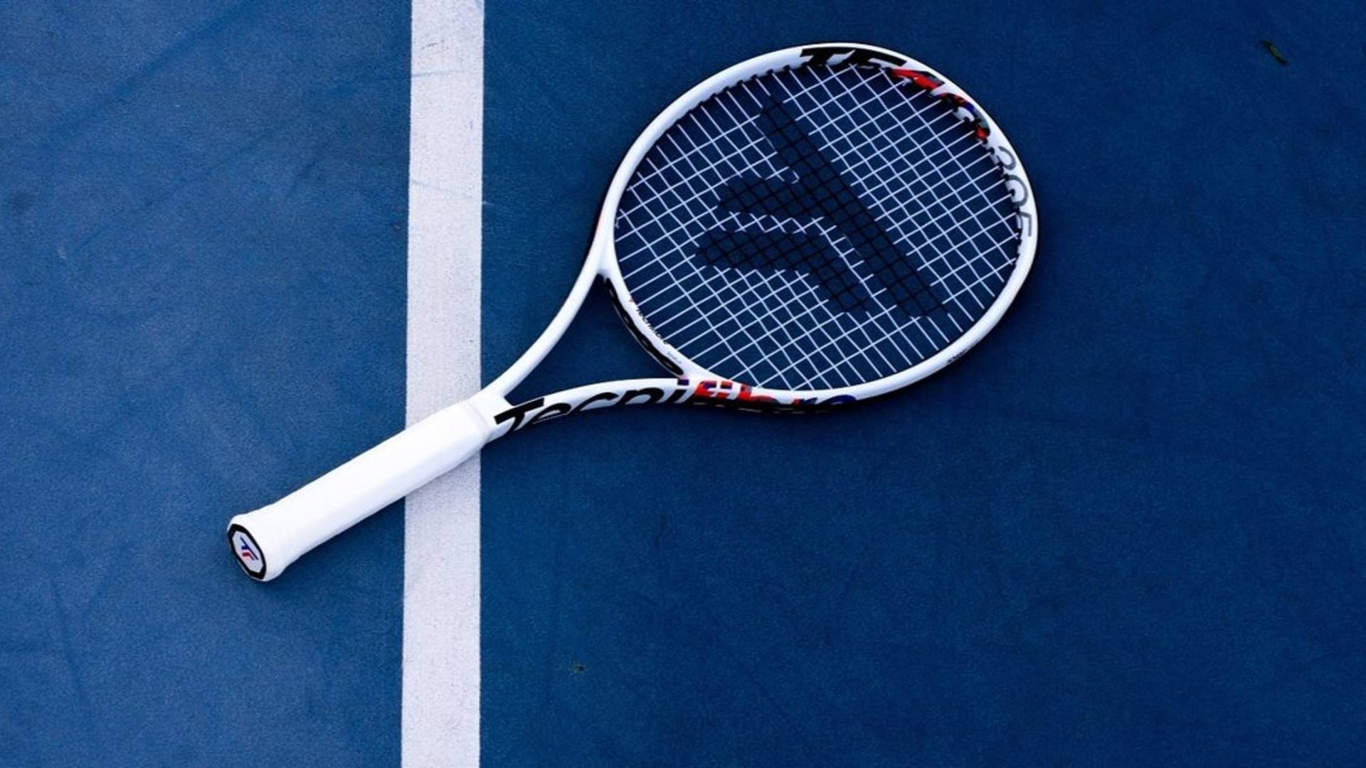 Racquet Review: Tecnifibre TF40 305 (16x19) | Tennis.com
