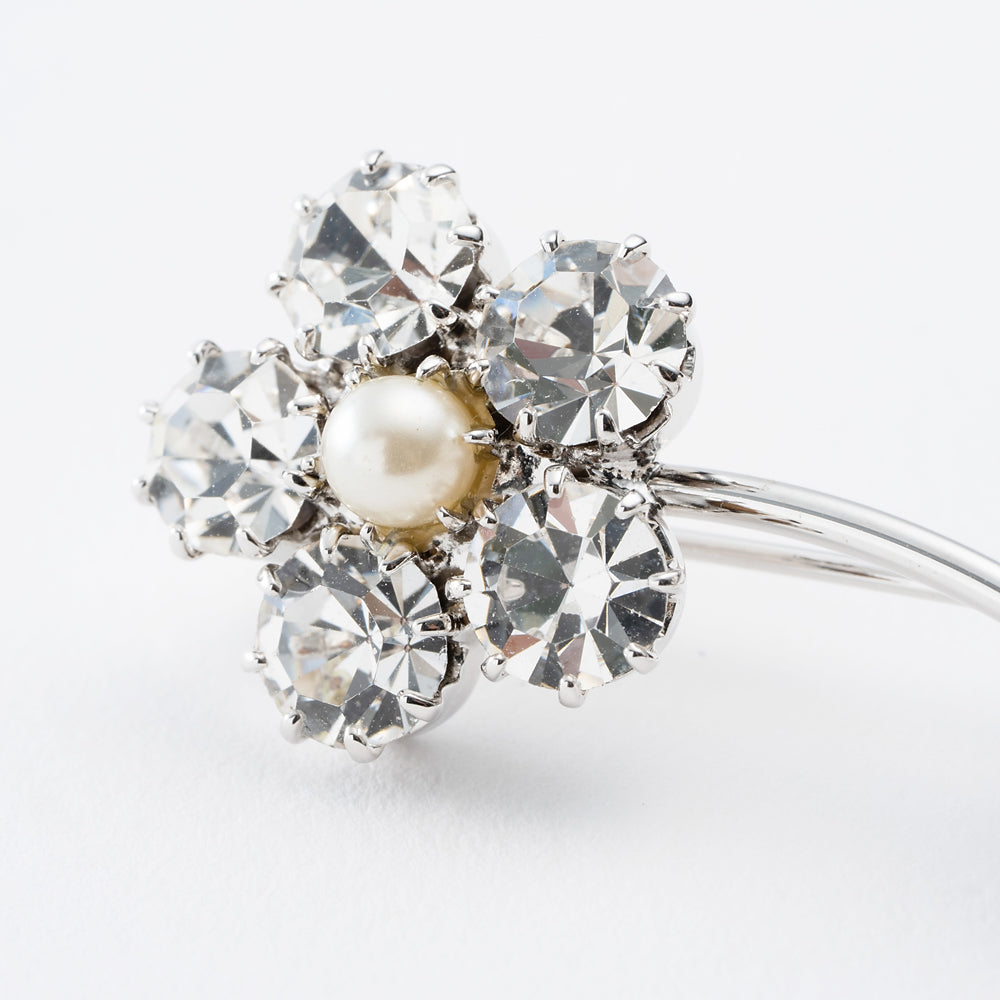 ブローチ ラインストーン フラワー パール クリア 150894 メール便