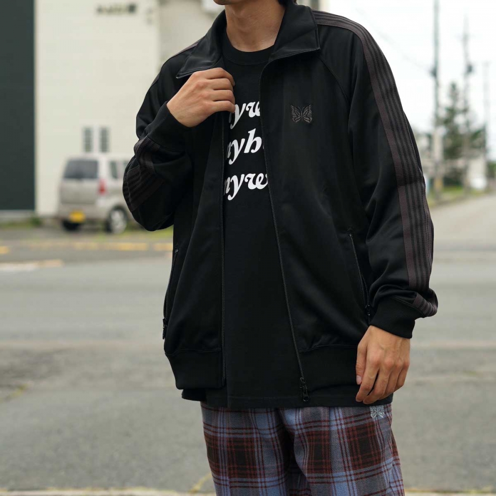 ついに到着。トラックジャケット。 / Needles | 1989 Men's Blog