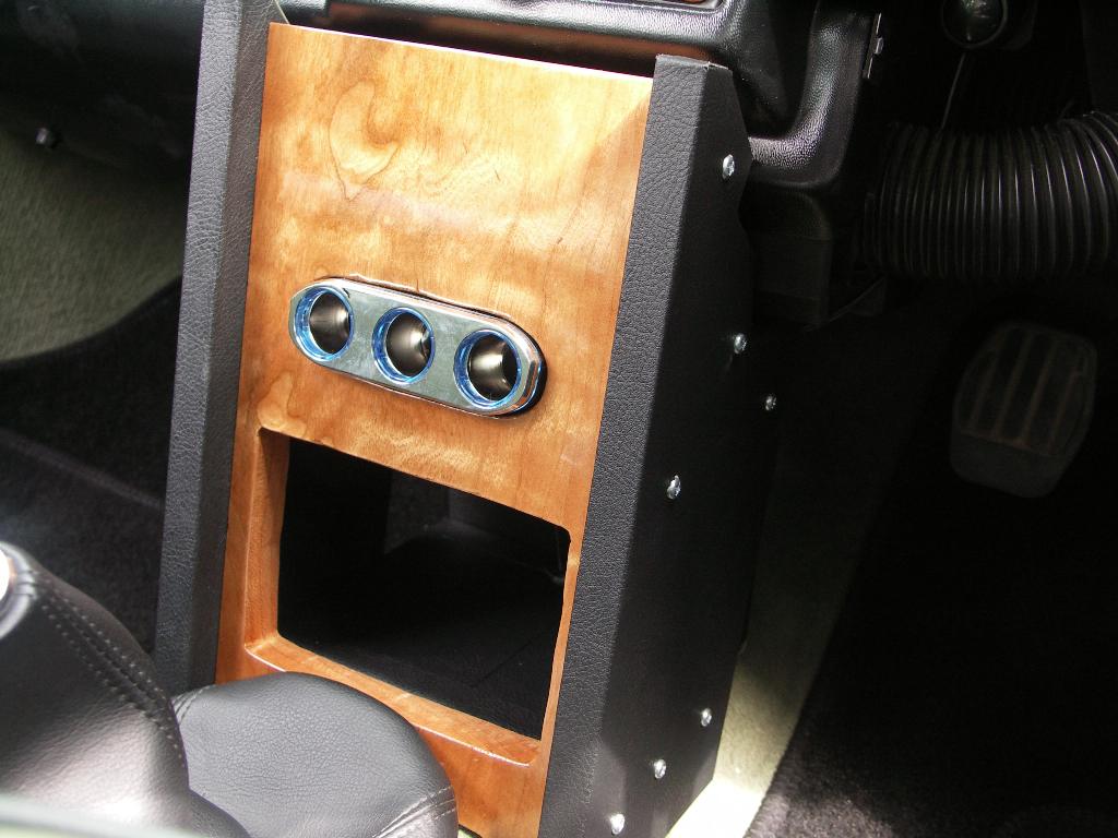 ミニ、センターコンソール自作（5）・・・・完成です！！ | noguchan's