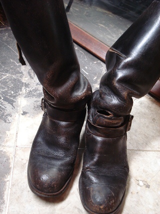 NASTY FEET Junk-Boots | BRASS BLOG