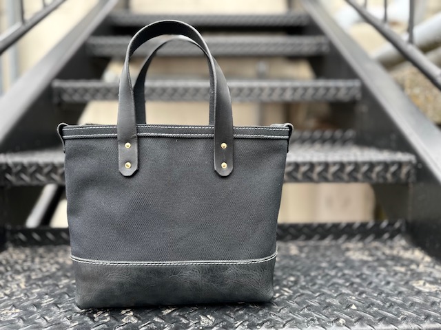 GWスペシャルアイテム！！チャンキーレザー×ジャンキークラシックス