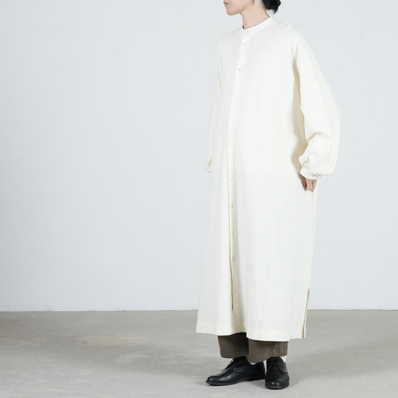 UNIVERSAL TISSU (ユニバーサルティシュ) ウール圧縮 バンドカラーOPコート