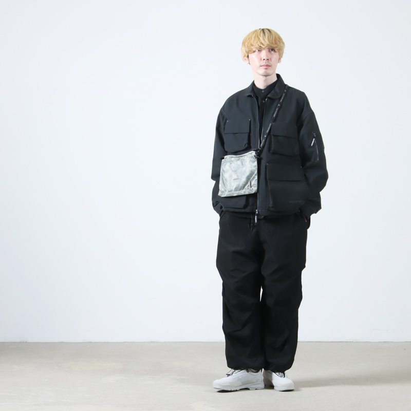 and wander (アンドワンダー) ROA sil printed sacoche / ロアシル