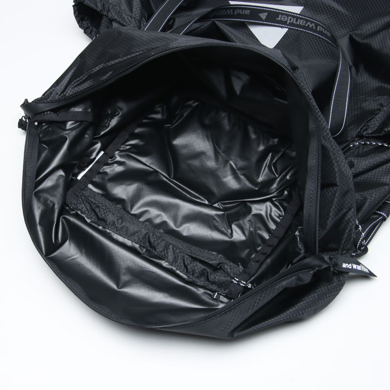 and wander (アンドワンダー) sil tote bag / シルトートバッグ