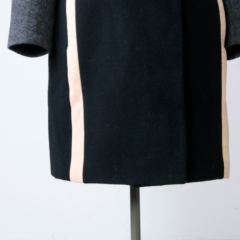 blanc basque (ブランバスク) ソフトメルトンカラーブロックコート