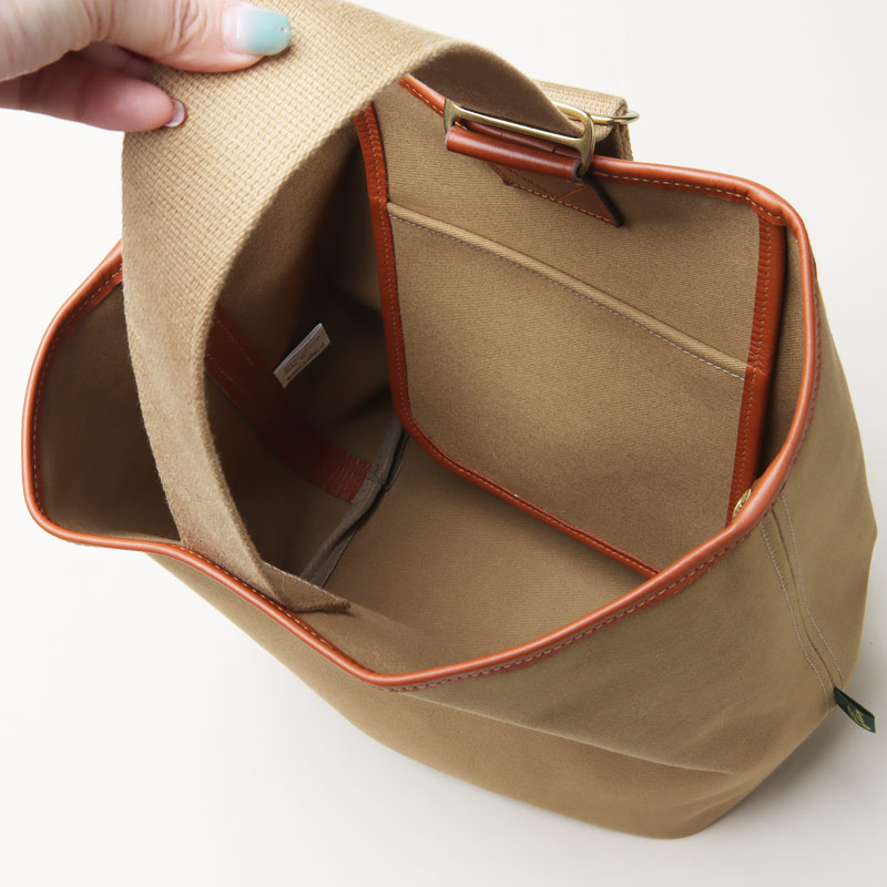 Brady (ブレディ) TAW SMALL ワンショルダーバッグ / トウ スモール