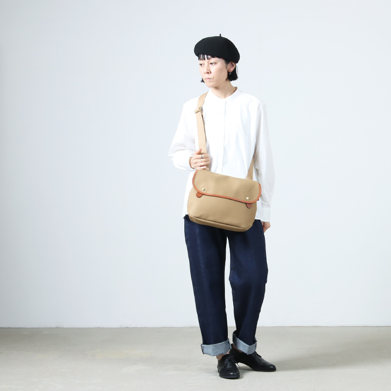 Brady (ブレディ) AVON ショルダーバッグ / エイボン