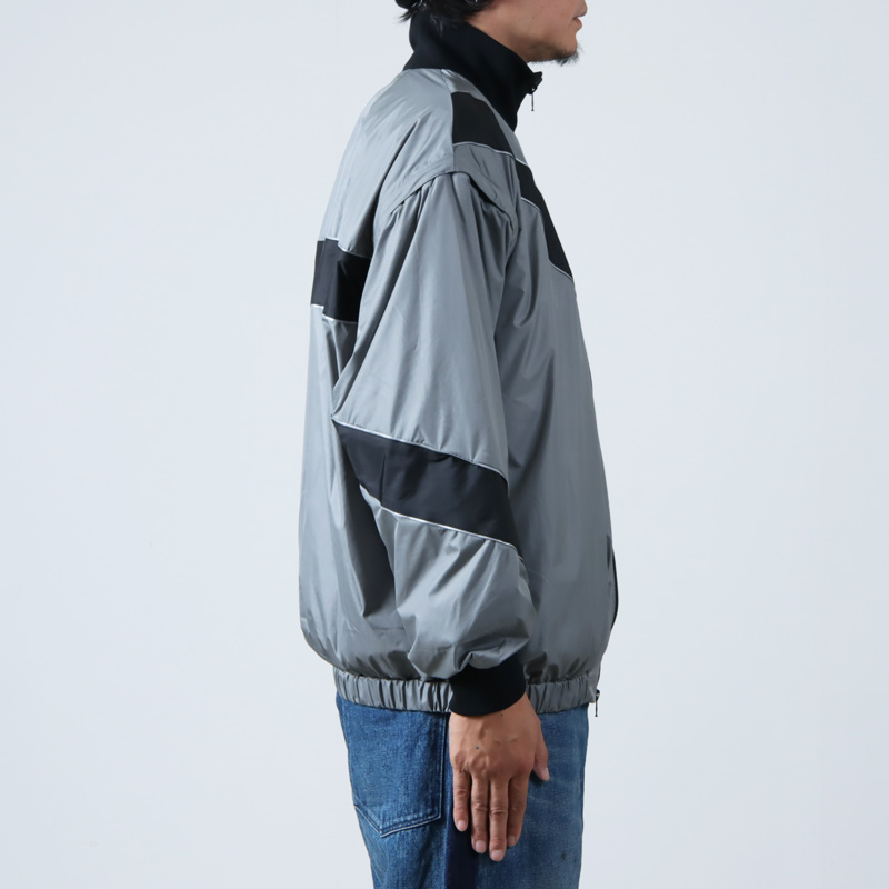 BRU NA BOINNE (ブルーナボイン) UPジャンパー