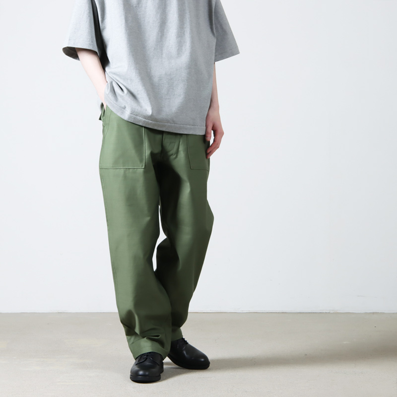 CIOTA (シオタ) スビンコットン ムラ糸バックサテン ベイカーパンツ