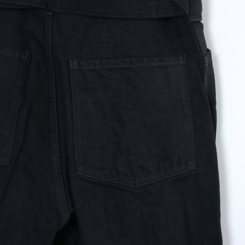 COMOLI (コモリ) ブラックデニム ベルテッドパンツ