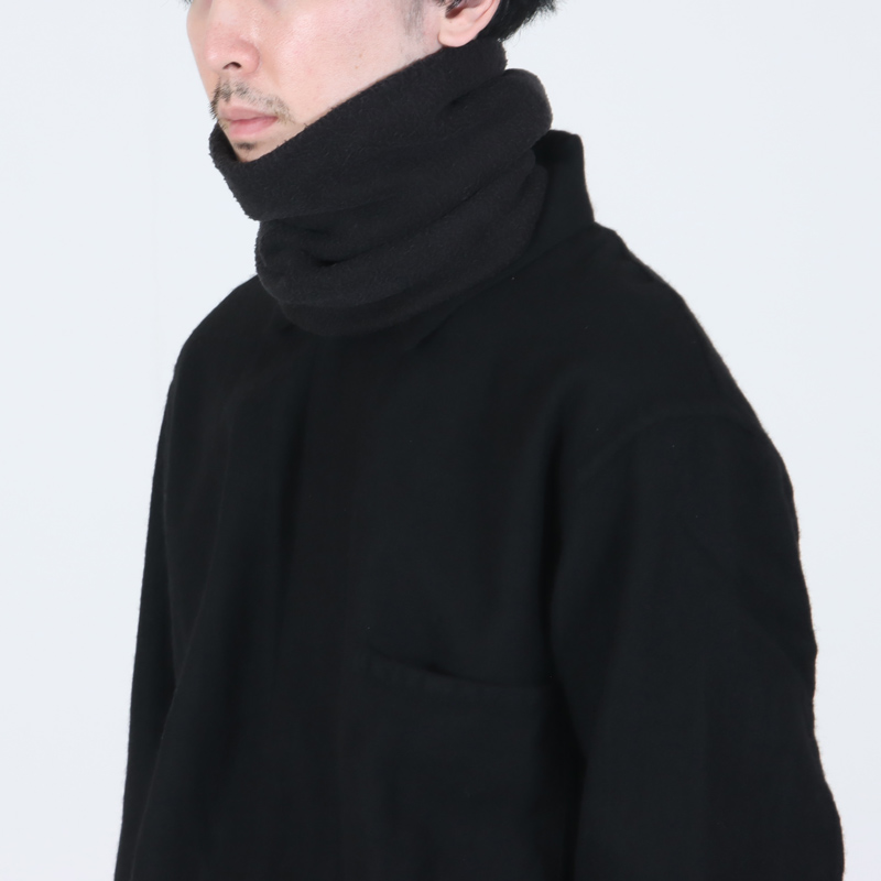 COMOLI (コモリ) フリース ネックウォーマー