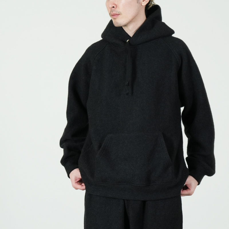 COMOLI (コモリ) ウールフェルト パーカ
