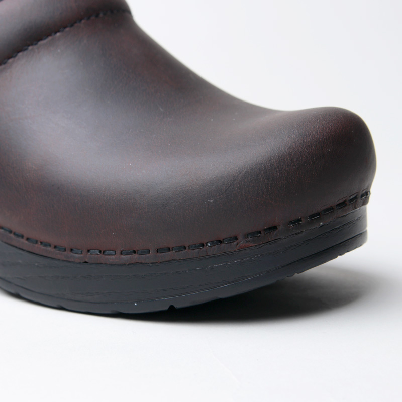 dansko (ダンスコ) PROFESSIONAL OILD スリッポン Antique Brown