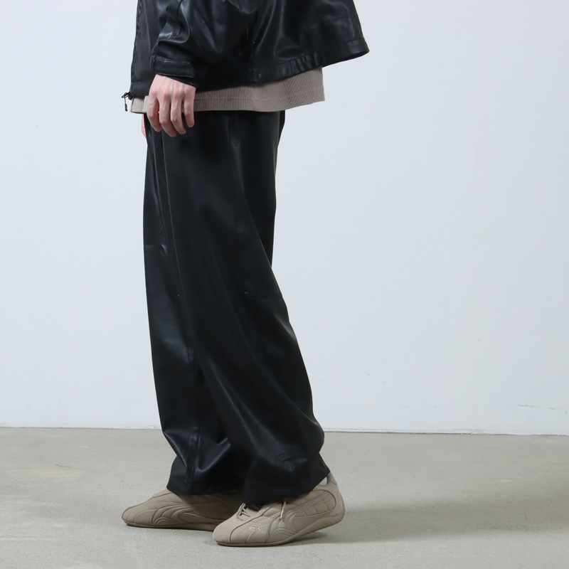 DAIWA PIER39 (ダイワピア39) TECH SYNTHETIC SKIN WINDBREAKER PANTS